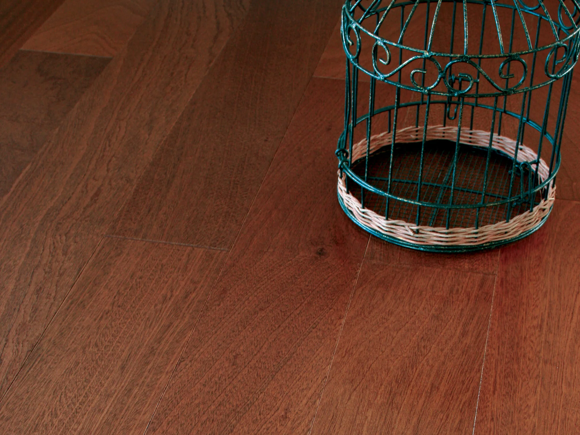 product_ENG_NATURAL-SAPELE_Exotics-Collection_Pravada-Floors_96dpi_1